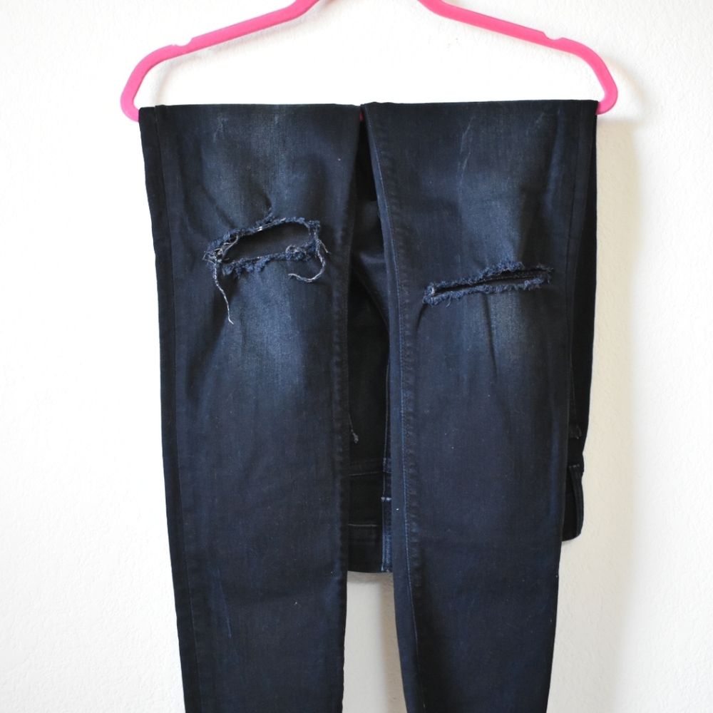 Lucky Brand Distressed Brooke Legging Jeans
